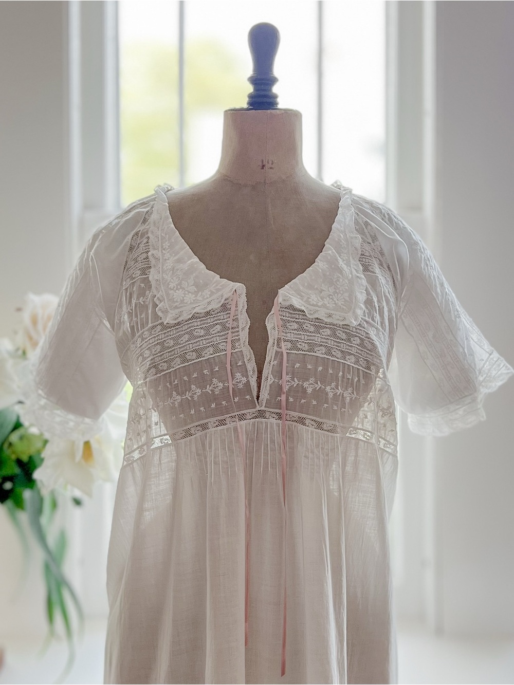 Edwardian Maternity Nightgown Nursing Nightgown Size L/XL - Picture 4 of 15
